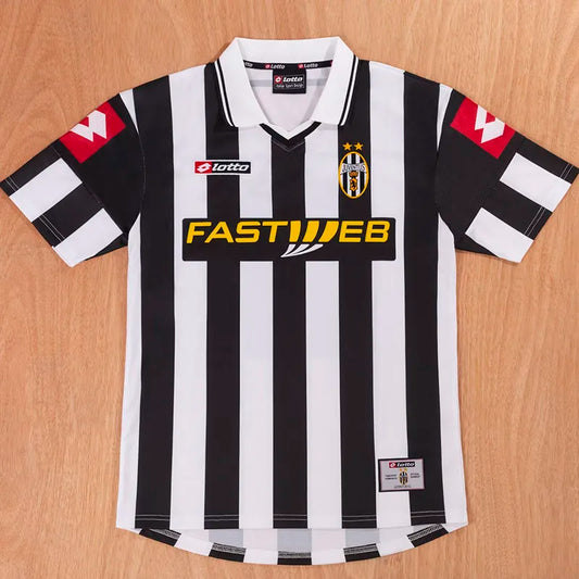 01/02 Juventus Home Retro Jersey