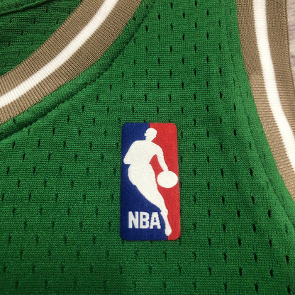 03/04 Celtics Retro Green Jersey - Garnett #5