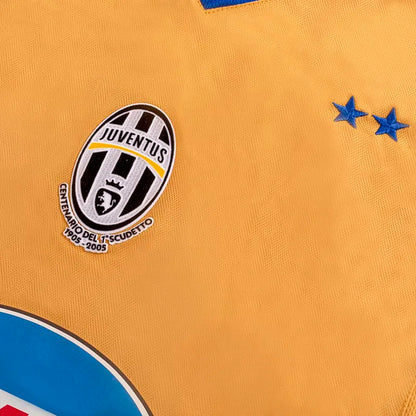 05/06 Juventus Third Retro Jersey