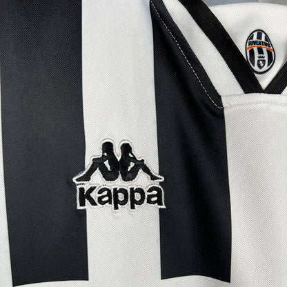 96/97 Juventus Home Retro Jersey