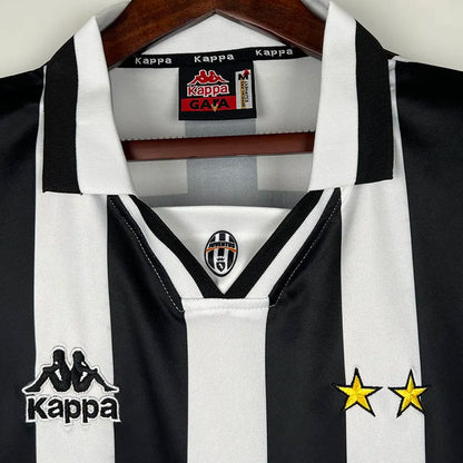 96/97 Juventus Home Retro Jersey