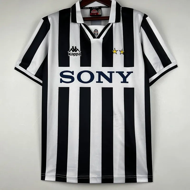 96/97 Juventus Home Retro Jersey