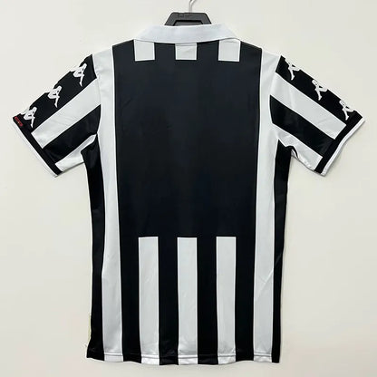 99/00 Juventus Home Retro Jersey