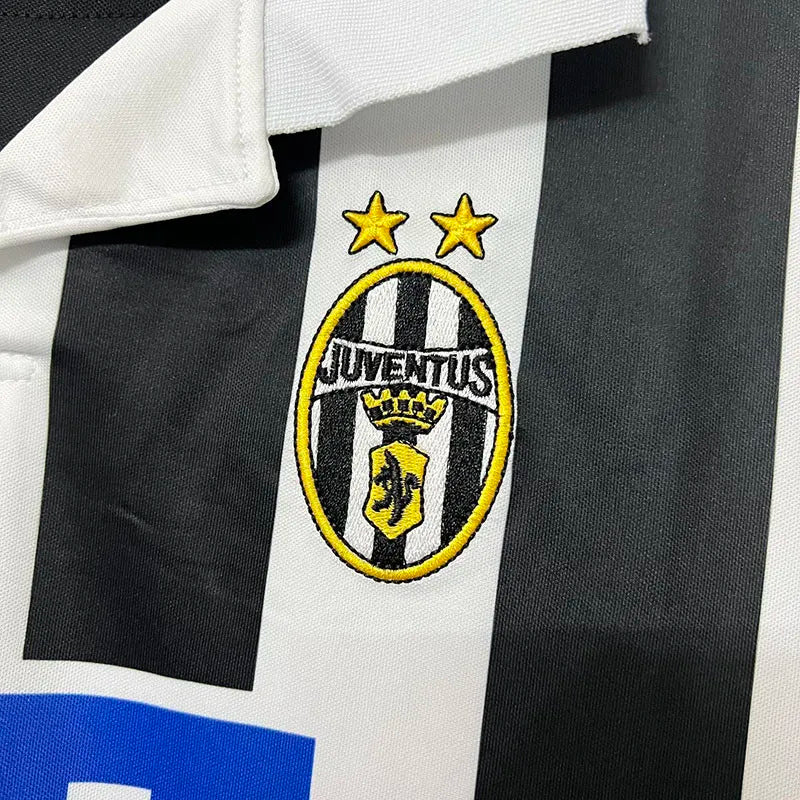 99/00 Juventus Home Retro Jersey