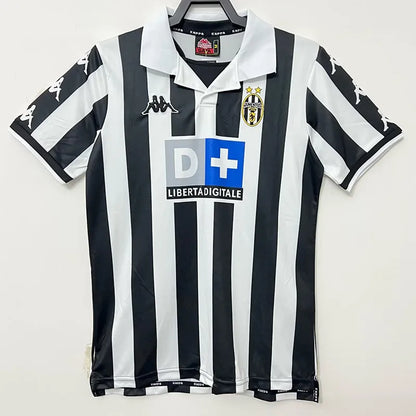 99/00 Juventus Home Retro Jersey