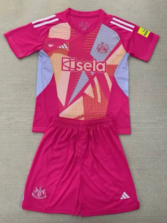 2024-25 Newcastle Pink GoalKeeper Kids Home Soccer Jersey Suit